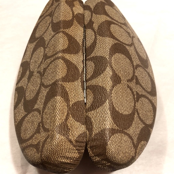 COACH Eyewear Case / Brown Clamshell - Picture 6 of 8